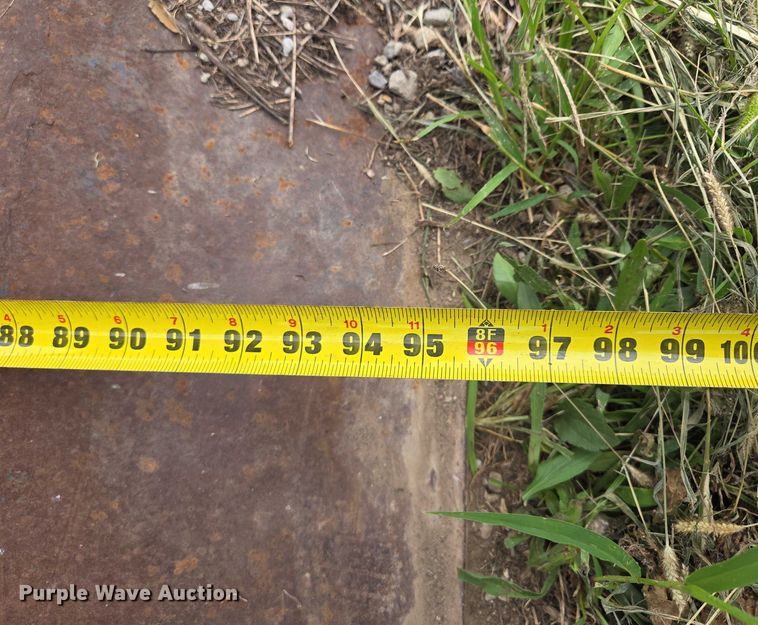 image for item EV1654 GME 48HDW trench box