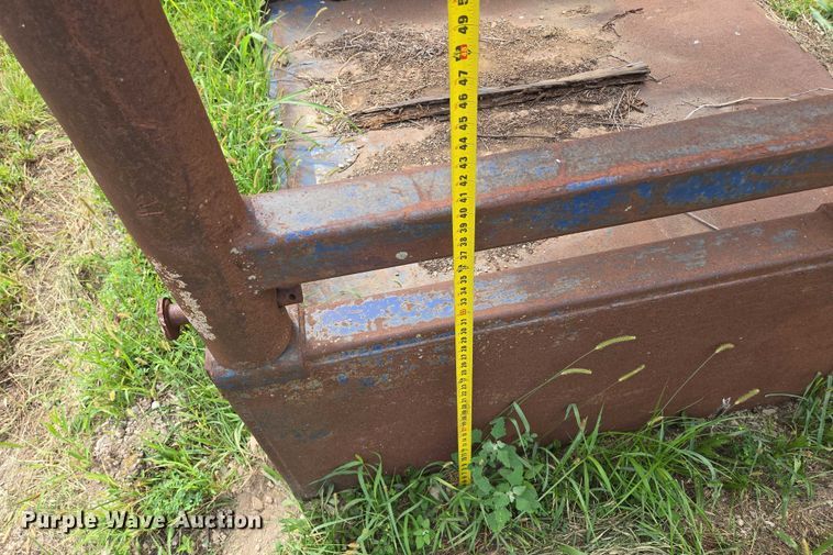 image for item EV1654 GME 48HDW trench box