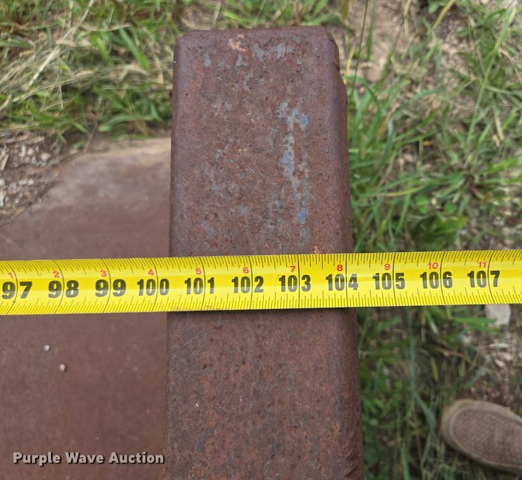 image for item EV1654 GME 48HDW trench box