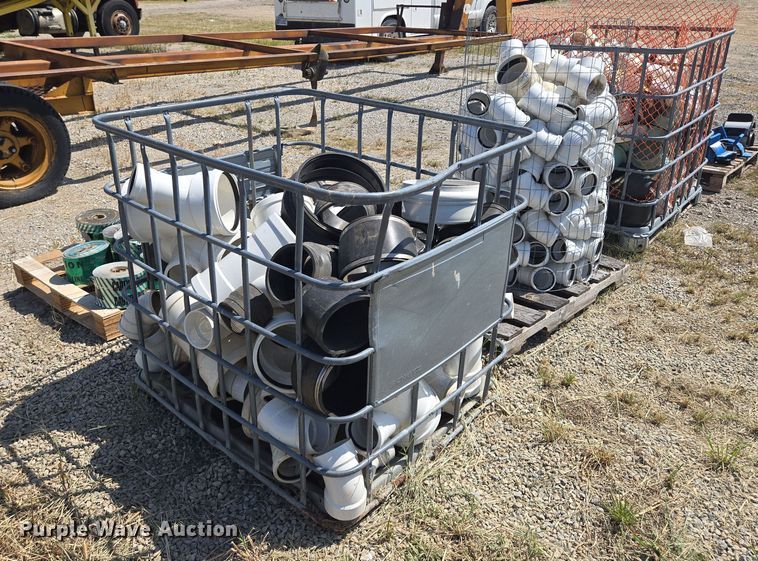 image for item EV1659 Pipe fittings