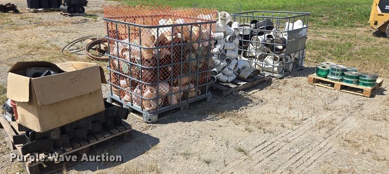 image for item EV1659 Pipe fittings