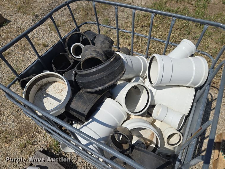 image for item EV1659 Pipe fittings