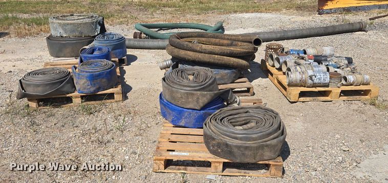 image for item EV1661 Hoses and couplings 