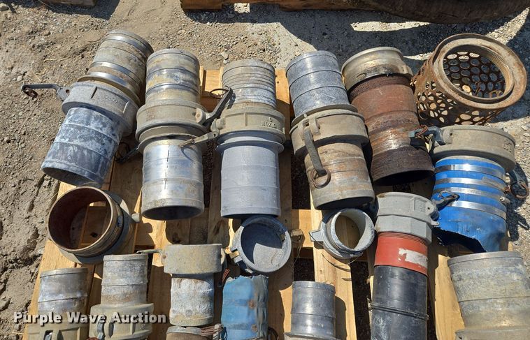 image for item EV1661 Hoses and couplings 