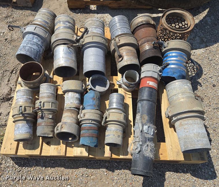 image for item EV1661 Hoses and couplings 