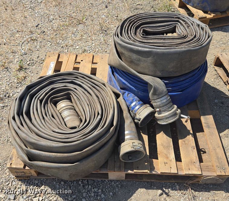 image for item EV1661 Hoses and couplings 