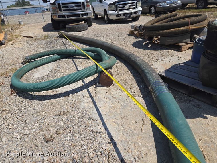 image for item EV1661 Hoses and couplings 