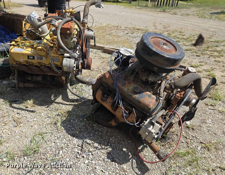 image for item EV1665 (2) engines