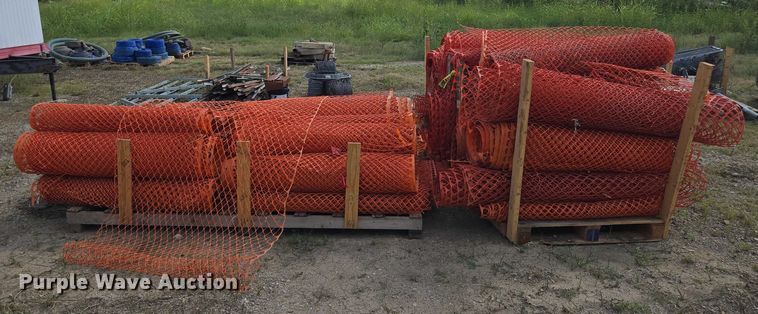 image for item EV1668 Approximately 20 rolls of safety fence