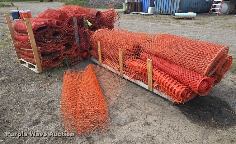image for item EV1668 Approximately 20 rolls of safety fence