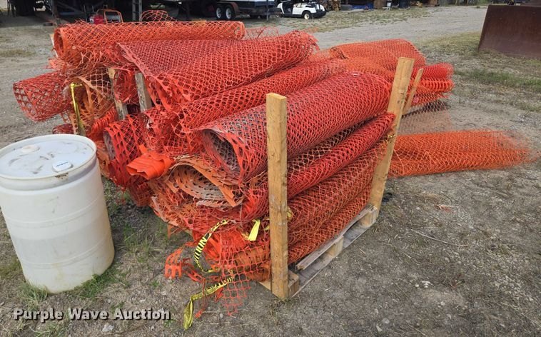 image for item EV1668 Approximately 20 rolls of safety fence