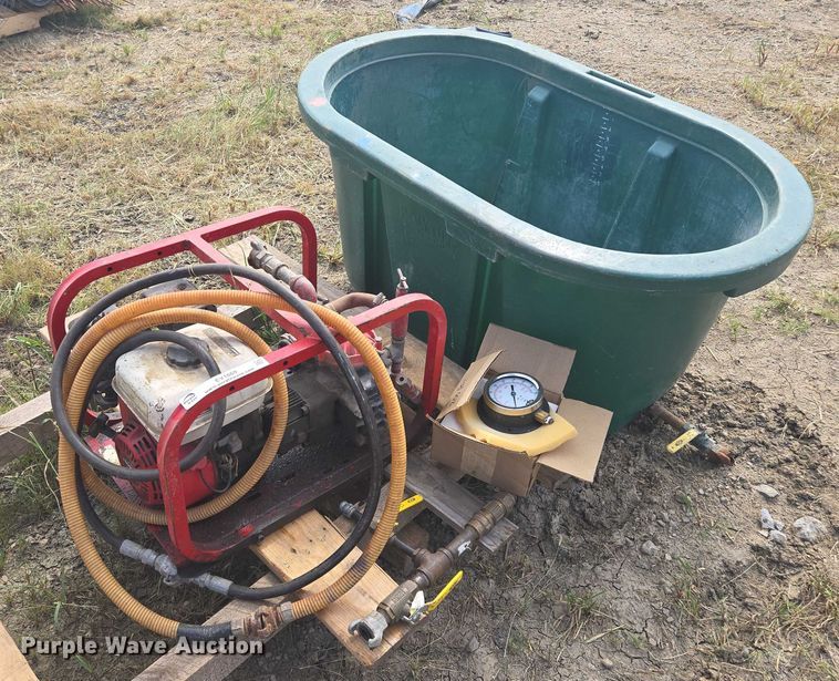 image for item EV1669 Hydrostatic test pump