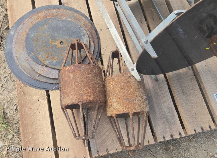 image for item EV1672  (3) deflection gauges 