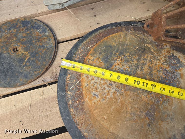 image for item EV1672  (3) deflection gauges 