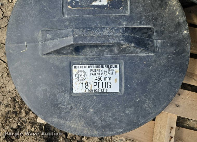 image for item EV1673 Pipe plugs and caps