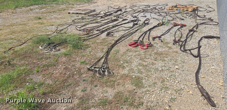 image for item EV1677 Approximately 40 rigging cables 