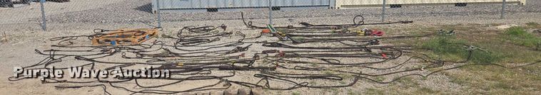 image for item EV1677 Approximately 40 rigging cables 