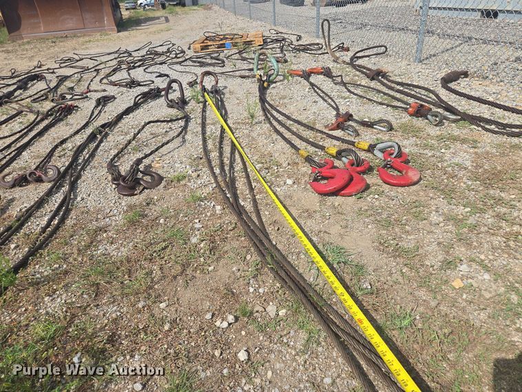 image for item EV1677 Approximately 40 rigging cables 