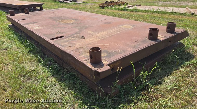 image for item EV1679 Trench box