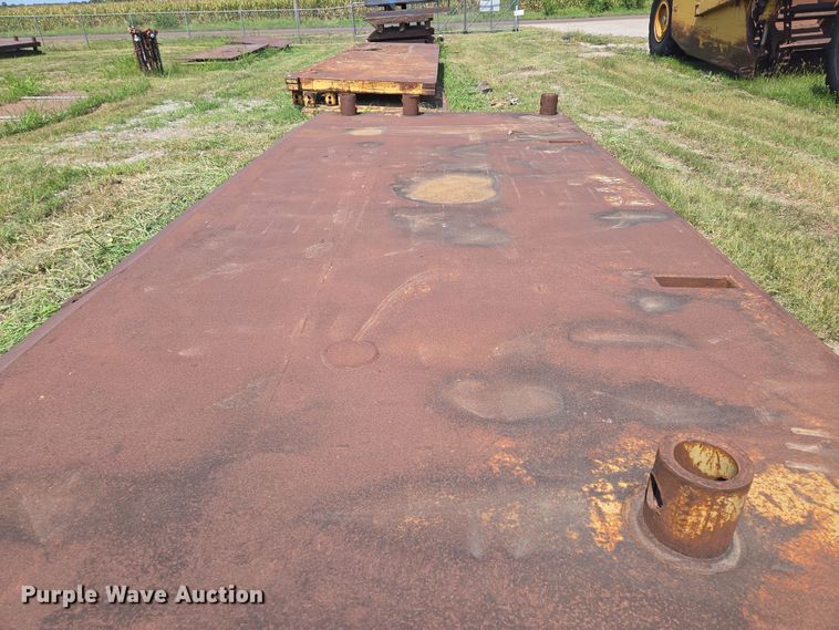 image for item EV1679 Trench box