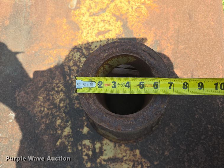 image for item EV1679 Trench box