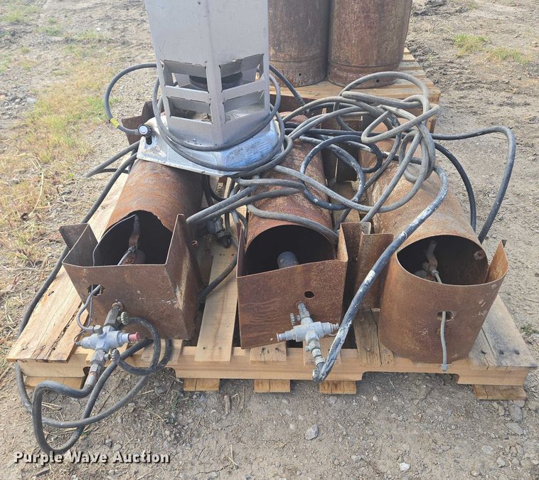 image for item EV1680 (4) propane heaters