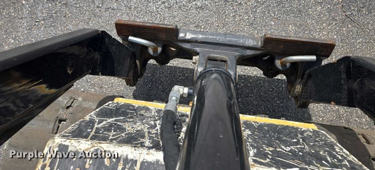 image for item EV1711 2021 Vermeer S925TX compact utility loader