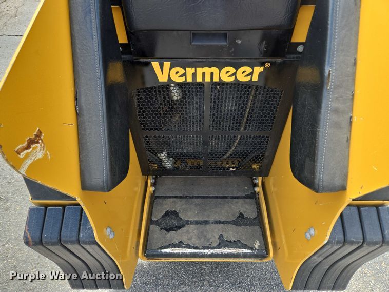 image for item EV1711 2021 Vermeer S925TX compact utility loader
