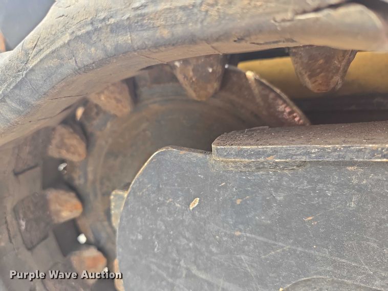 image for item EV1711 2021 Vermeer S925TX compact utility loader