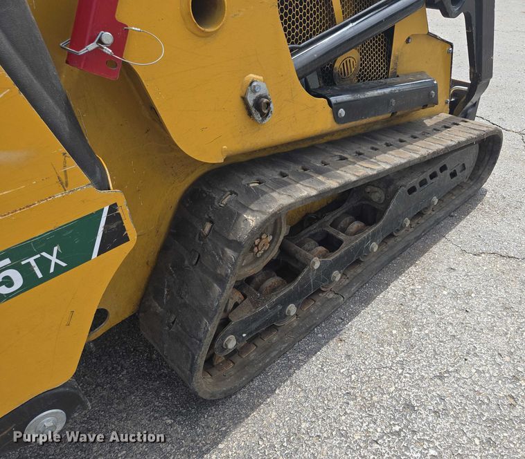 image for item EV1711 2021 Vermeer S925TX compact utility loader