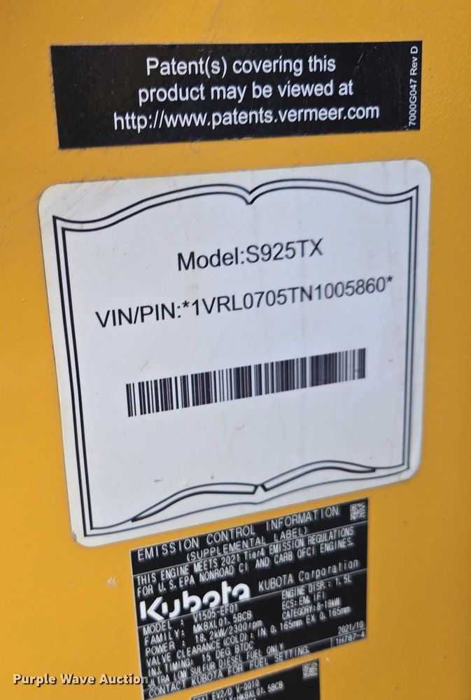 image for item EV1711 2021 Vermeer S925TX compact utility loader