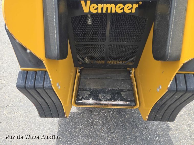 image for item EV1712 2018 Vermeer S925TX compact utility loader