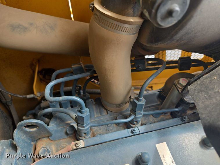 image for item EV1712 2018 Vermeer S925TX compact utility loader