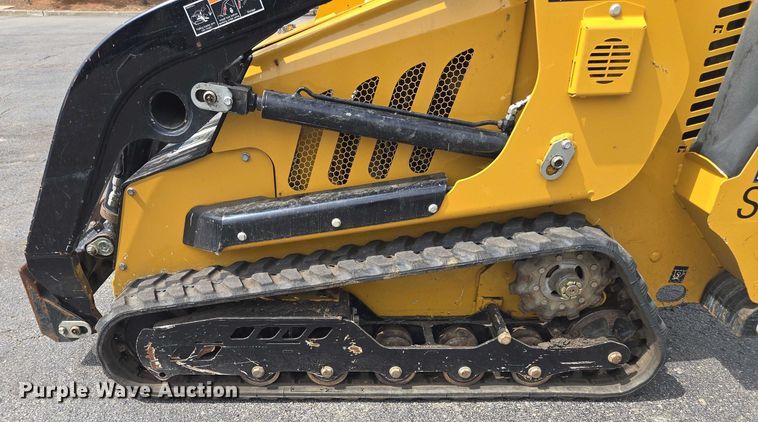 image for item EV1712 2018 Vermeer S925TX compact utility loader