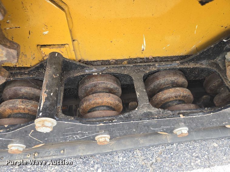 image for item EV1712 2018 Vermeer S925TX compact utility loader