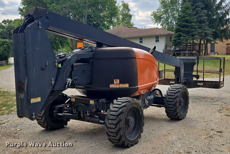 image for item EV1714 2011 JLG 600A boom lift