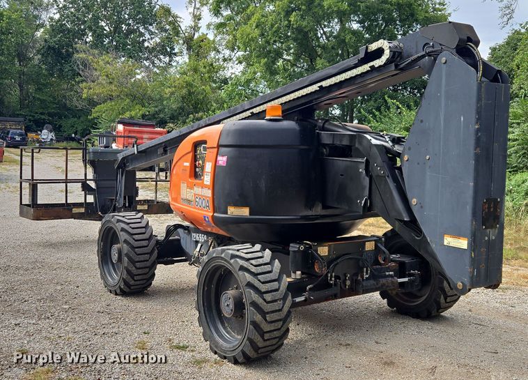 image for item EV1714 2011 JLG 600A boom lift