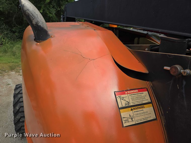 image for item EV1714 2011 JLG 600A boom lift