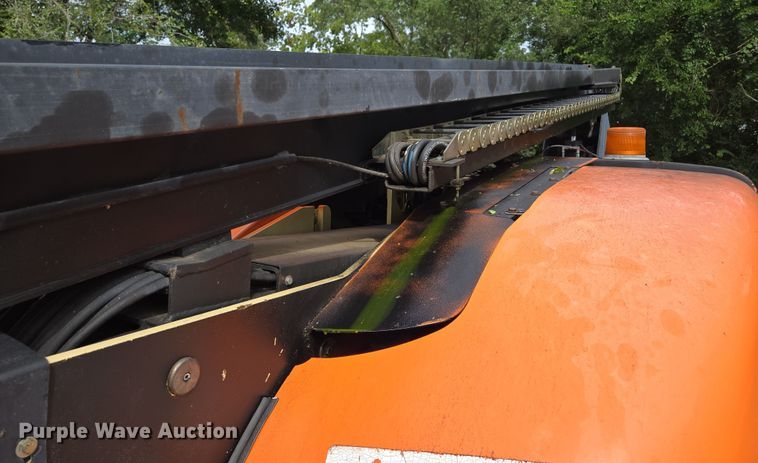 image for item EV1714 2011 JLG 600A boom lift