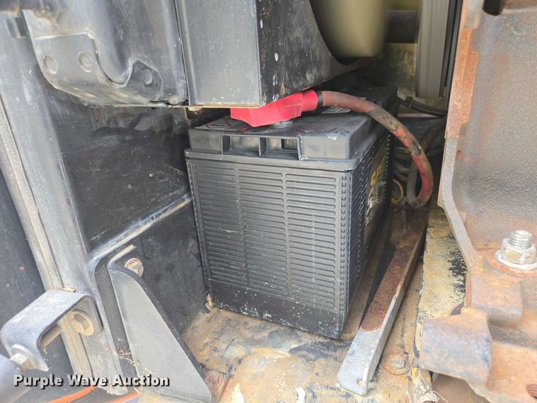 image for item EV1714 2011 JLG 600A boom lift