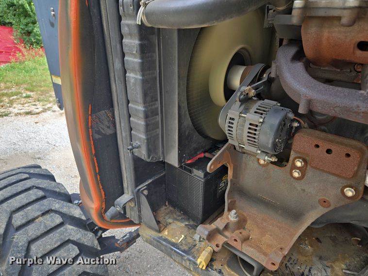 image for item EV1714 2011 JLG 600A boom lift