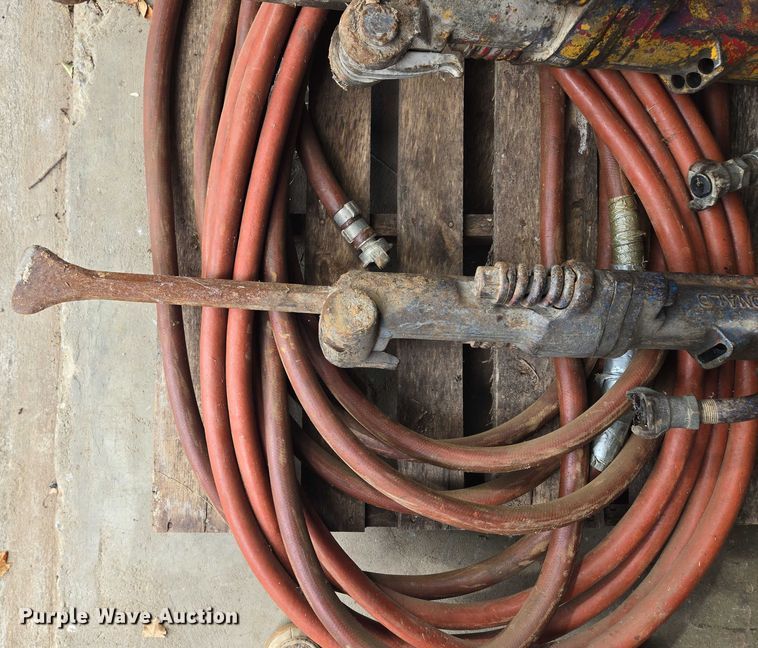 image for item EV1717 Tools