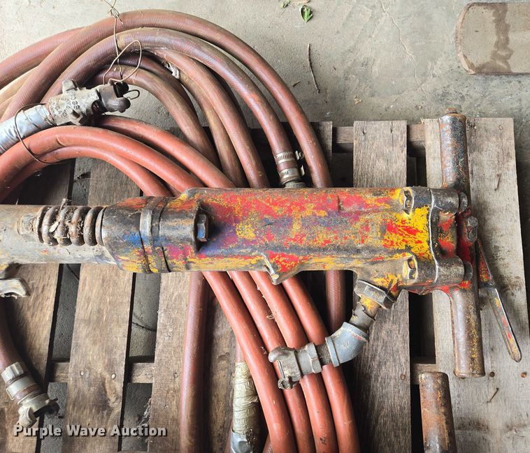 image for item EV1717 Tools