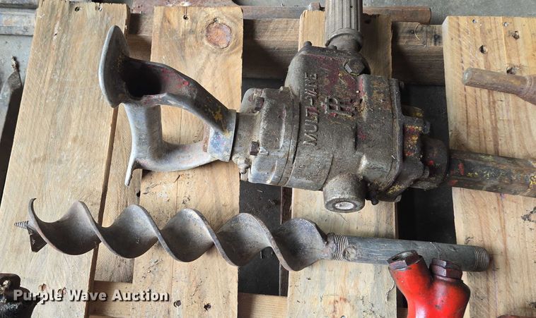 image for item EV1717 Tools