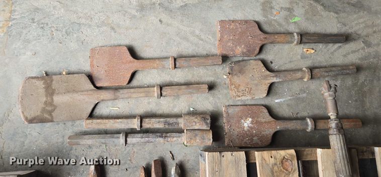 image for item EV1717 Tools