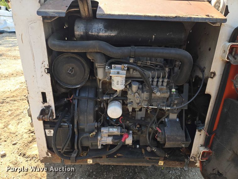 image for item EV1723 2008 Bobcat S330 skid steer loader