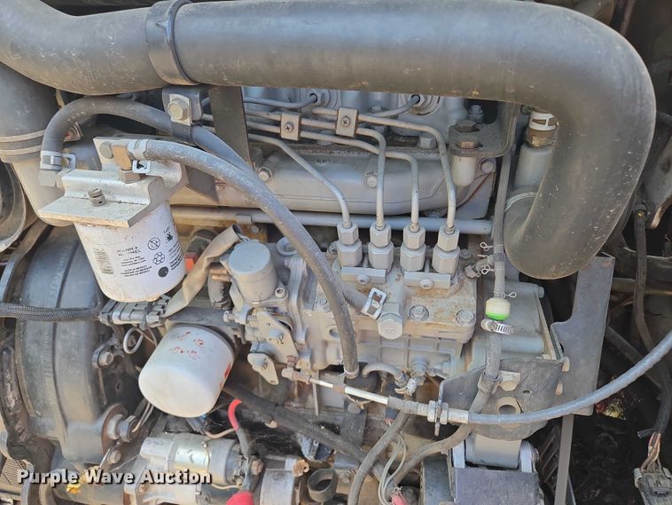 image for item EV1723 2008 Bobcat S330 skid steer loader