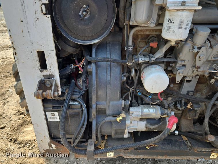 image for item EV1723 2008 Bobcat S330 skid steer loader