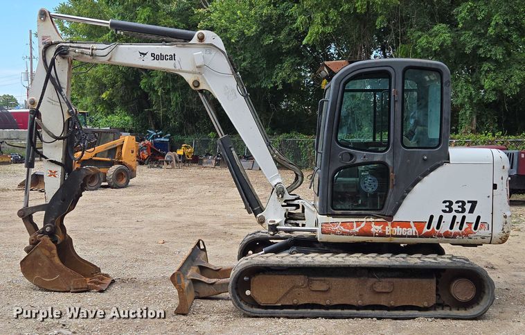 image for item EV1724 2008 Bobcat 337G mini excavator