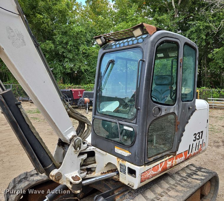 image for item EV1724 2008 Bobcat 337G mini excavator